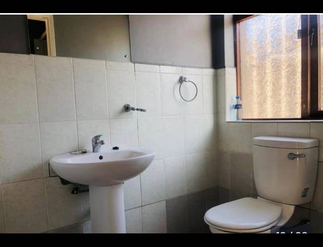 5 BEDROOM HOUSE FOR SALE IN GRASSY PARK